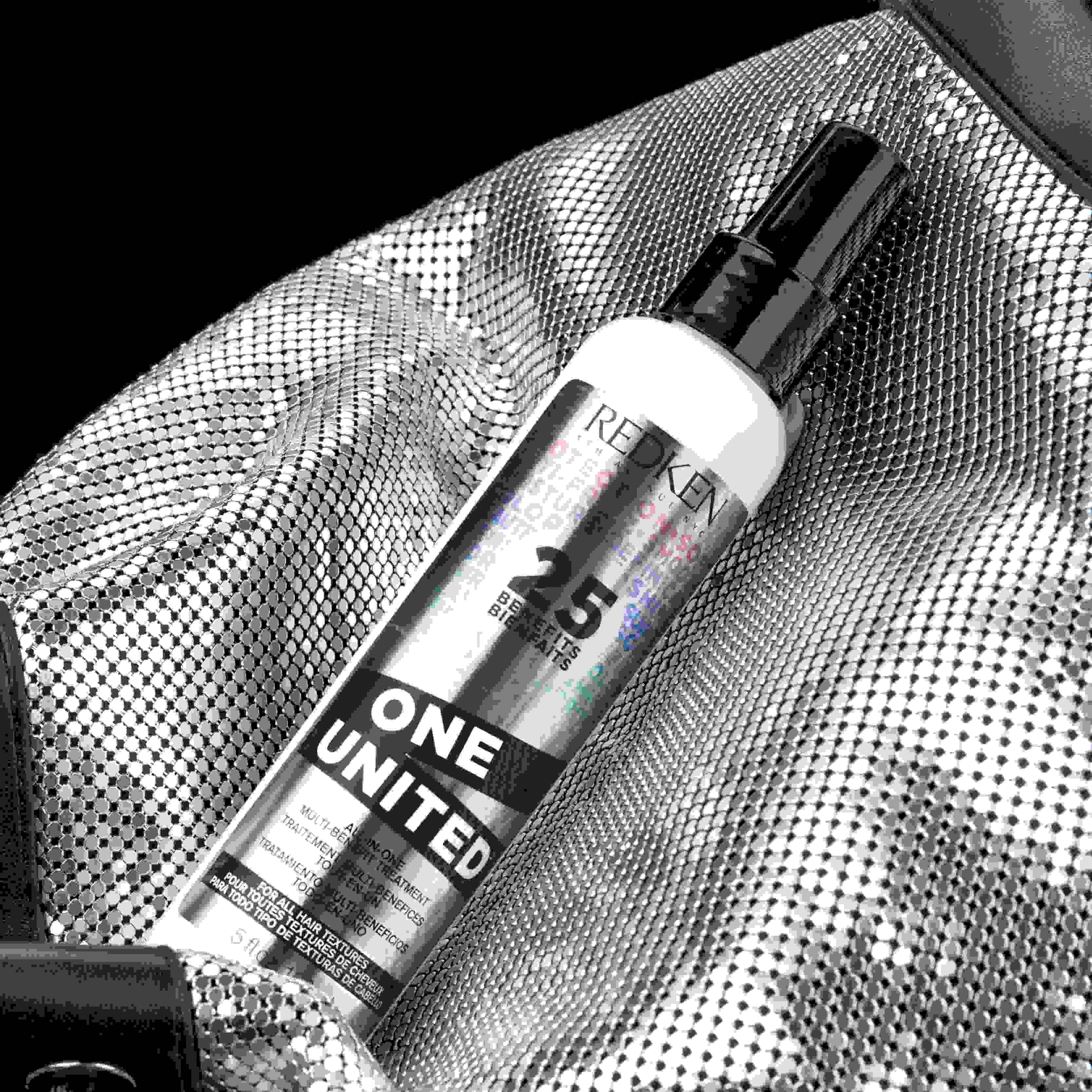 Producto para el cabello One United de Redken